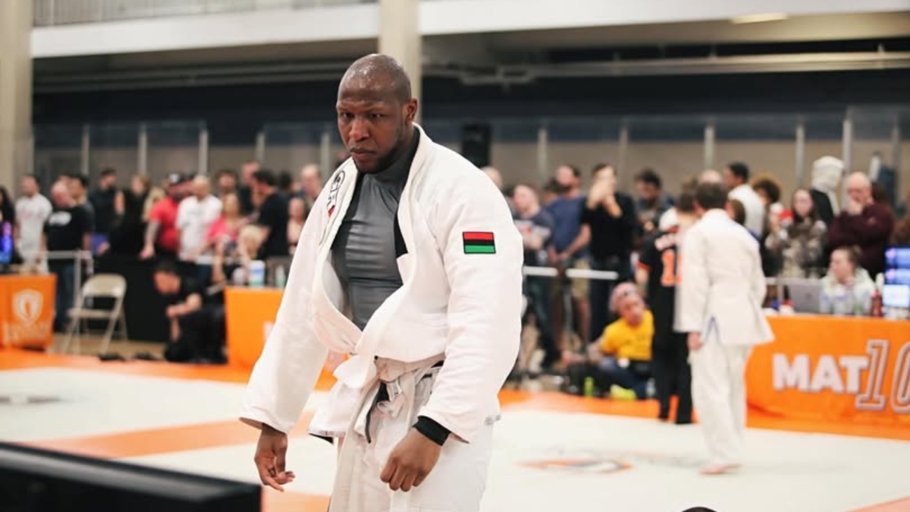 Isaac T. Johnson Chicago Obituary, Death: MMA Fighter Dies During Event At Cicero Stadium